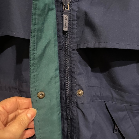 Navy Blue Eddie Bauer Jacket with removable hood. Size M - Picture 2 of 6